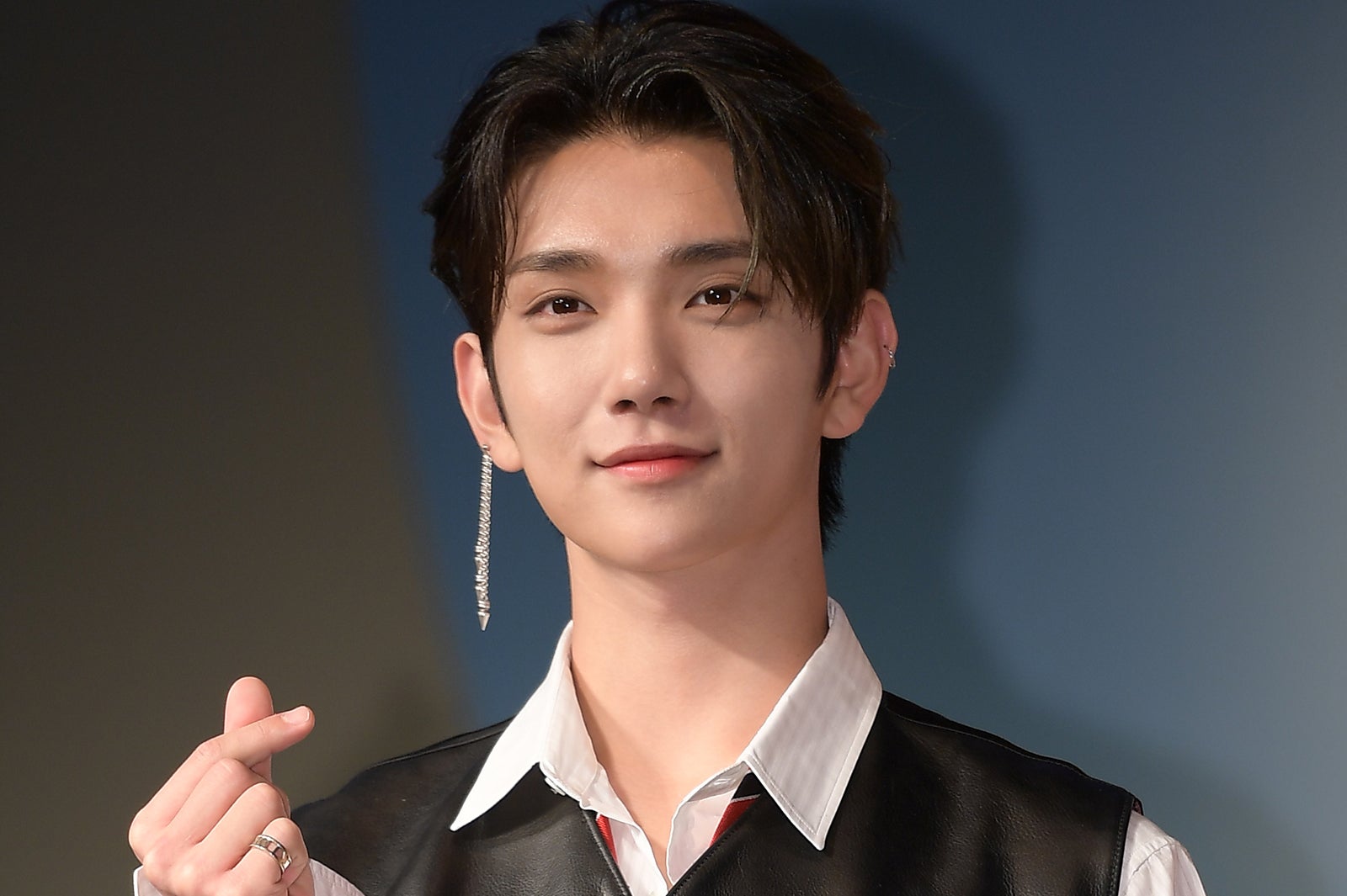 SEVENTEEN・JOSHUA、“カフェデート”写真でトレンド入り お相手は