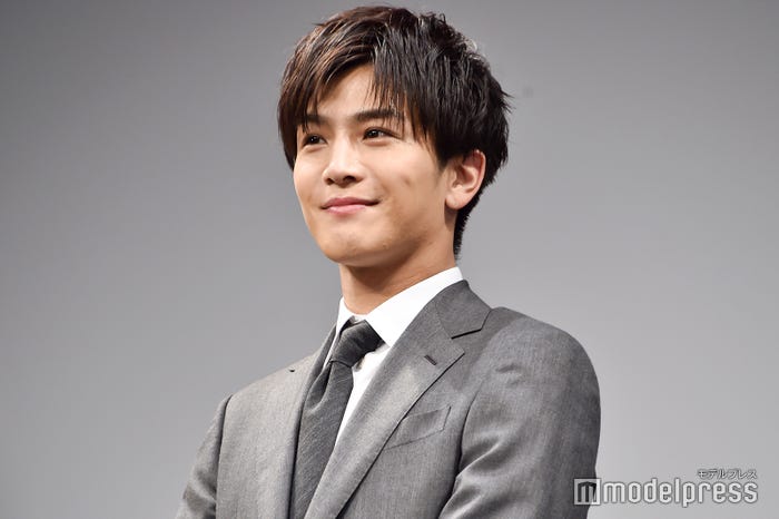 岩田剛典(C)モデルプレス