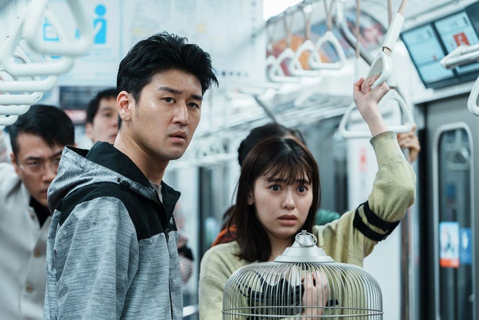 岩永丞威、池田朱那/Netflixシリーズ「今際の国のアリス シーズン3」(C) 麻生羽呂・小学館/ROBOT