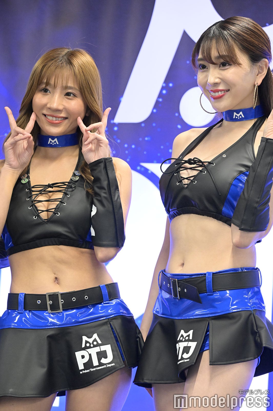 （左から）葉月あや、森咲智美（C）モデルプレス