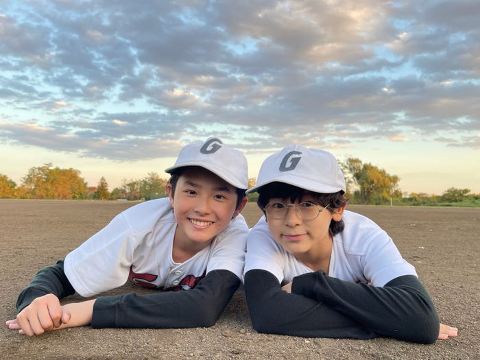 伊藤篤志、亀井海聖(C)NTV・J Storm