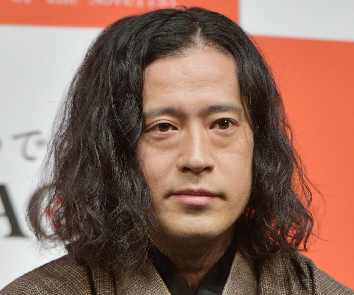 又吉直樹が 忘れられない女性 の存在を告白 妄想デートに後輩芸人からツッコミ 見てらんない モデルプレス