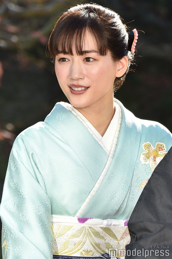 綾瀬はるか (C)モデルプレス