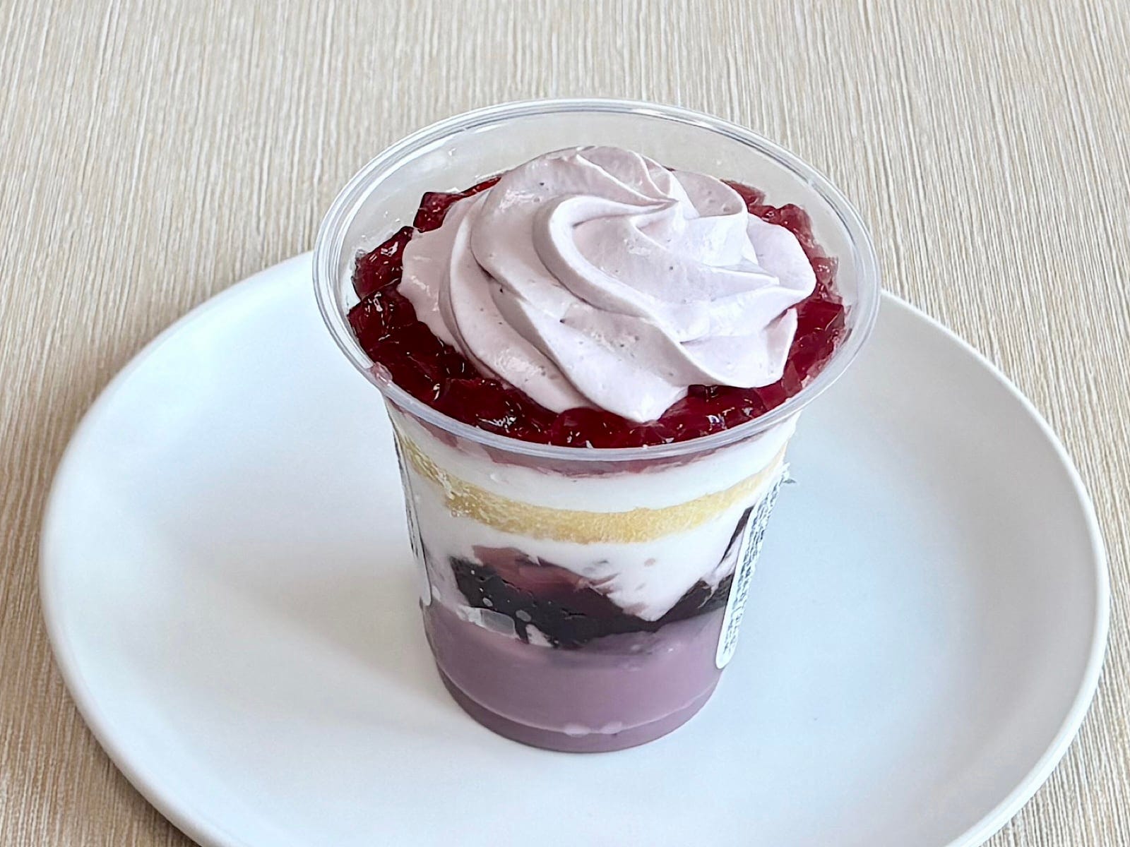 「ぶどうのパフェ」348円(税込)