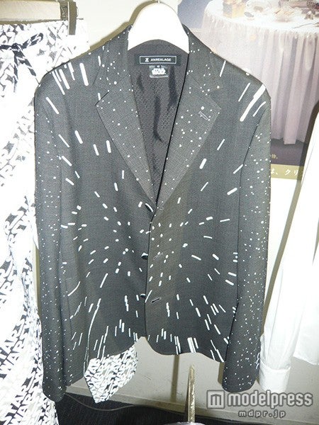 ジャケット（C）＆TM Lucasfilm Ltd．