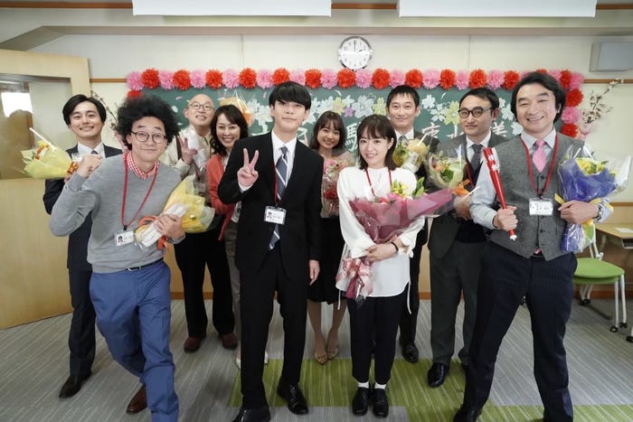 「二月の勝者-絶対合格の教室-」クランクアップの様子 (C)日本テレビ