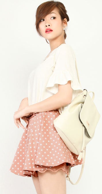 裾レースリボンデザインキュロットパンツ「salus」990円（税込）