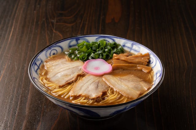 県外からファンがやってくる！和歌山で愛され続ける「中華そば」の名店2選