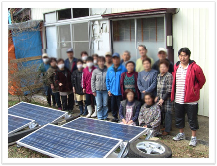 被災地でのボランティア活動時の写真(提供素材)