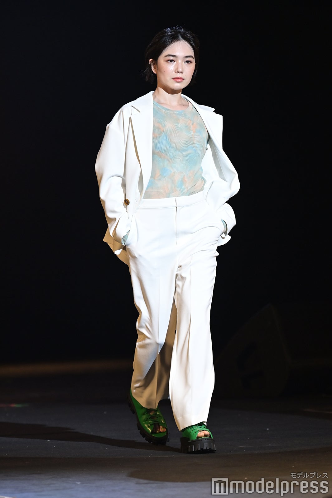 （C）モデルプレス