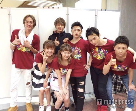 男女7人組パフォーマンスグループ・AAA/画像提供:avex