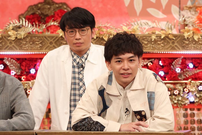 新山、石井(C)フジテレビ