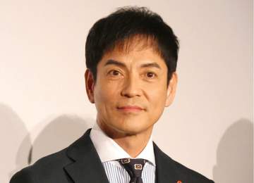 沢村一樹 愛猫の激カワショットにメロメロ！ファンも「なんていう可愛さ」「よく似合ってます！」