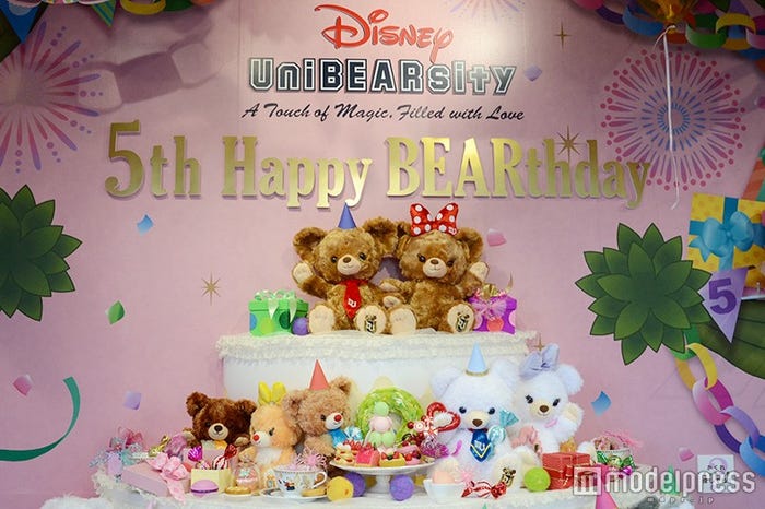 ディズニー、ユニベアシティ5周年お祝いスポットを一足お先に体験(C)モデルプレス