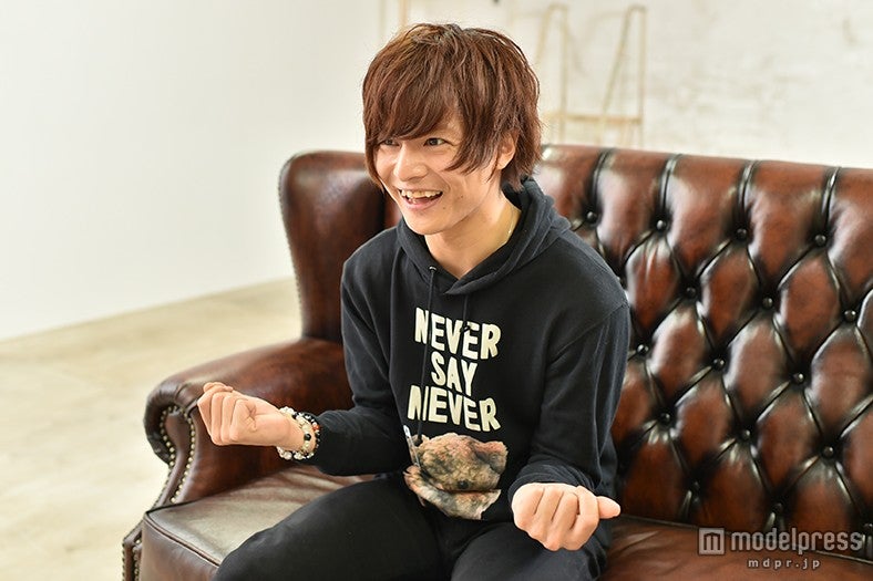 熱い言葉で音楽を語る鈴木勤