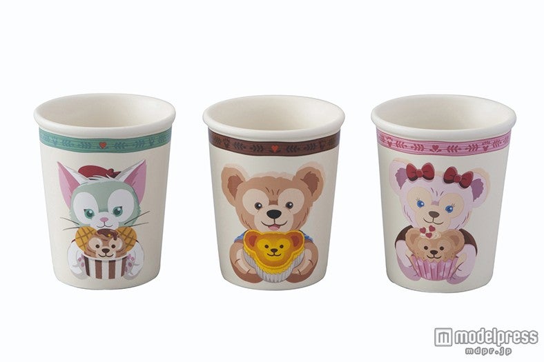 カップセット ￥2,500（C）Disney