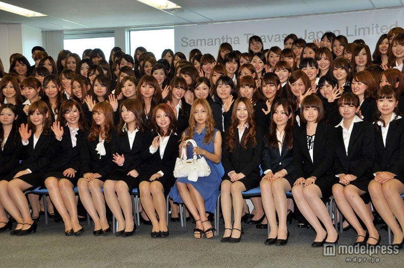 AKB48板野友美と新入社員