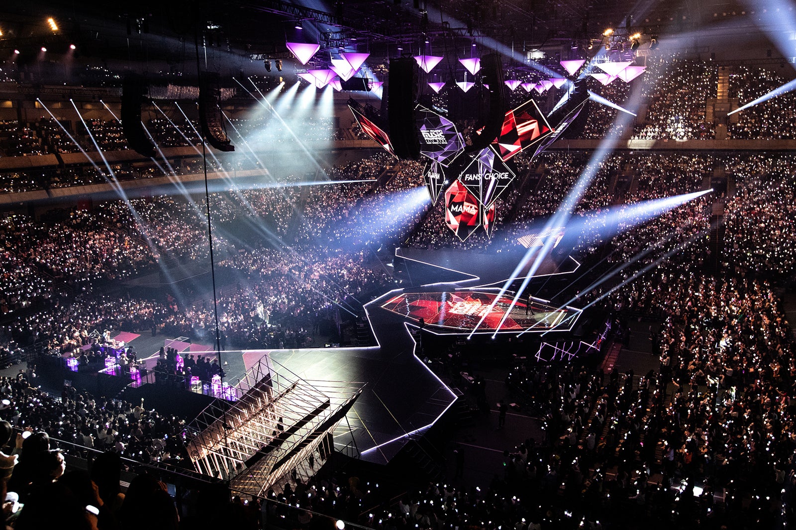 「2018 MAMA in Japan」の様子（C）CJ ENM Co.,Ltd,All Rights Reserved