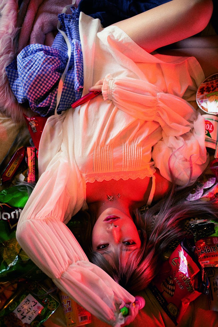 香椎かてぃ(C)佐賀章広/小学館ビッグコミックスピリッツ