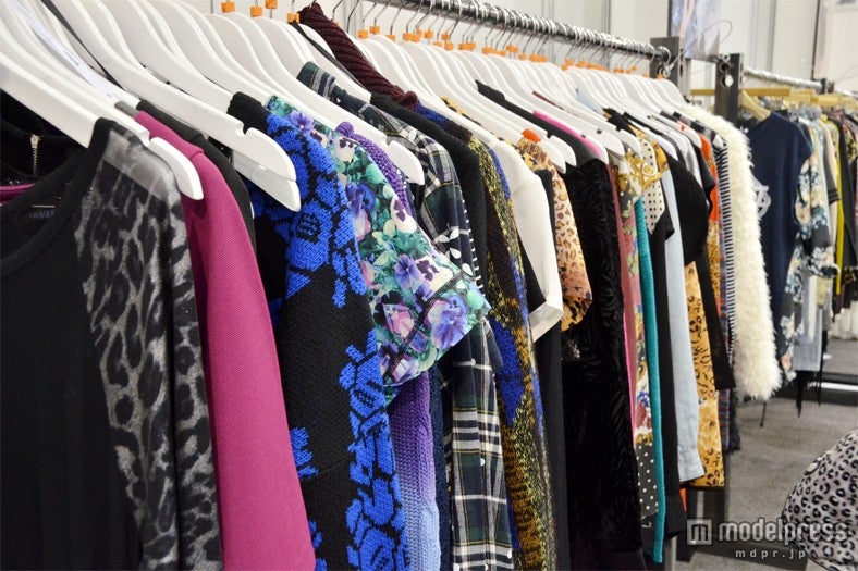 「MINKPINK」の新作（「MAGIC」2013S／Sにて）