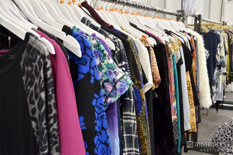 「MINKPINK」の新作(「MAGIC」2013S/Sにて)