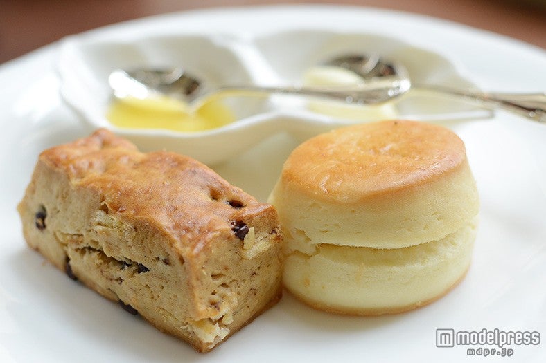 スコーン（プレーン、チョコレート＆バナナ）