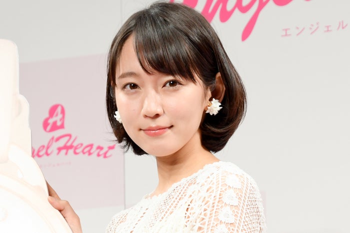 愛猫家 吉岡里帆 長瀬智也の ベストショット勝負 が ただの癒やし ほっこりした と話題 モデルプレス