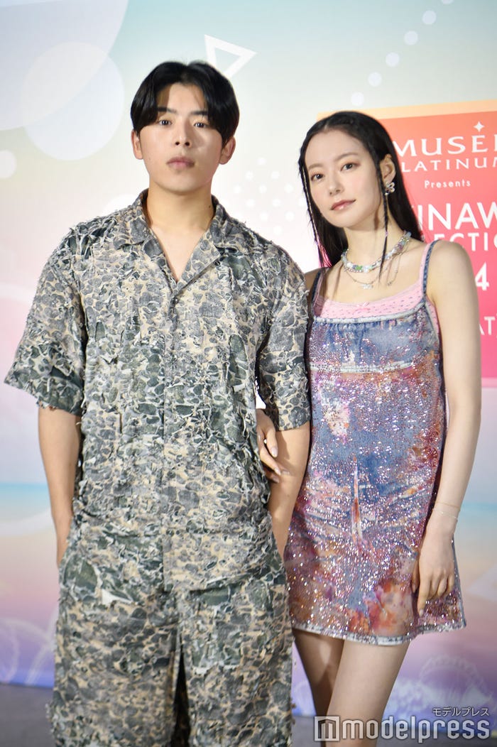 なこなこカップル(C)モデルプレス