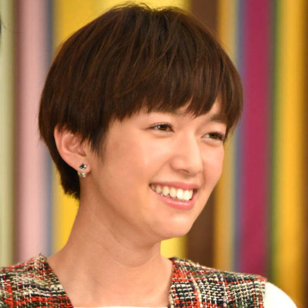佐藤栞里 恥ずかしくて 中学生時代に組んだガールズバンドのエピソードに かわいい の声 モデルプレス 佐藤栞里 恥ずかしくて 中学生時代に組んだガールズバンドのエピソードに かわいい の声 モデルプレス