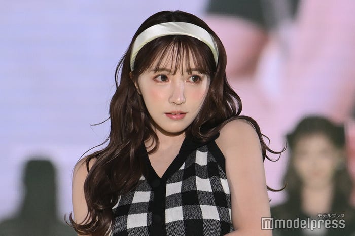 三上悠亜(C)モデルプレス