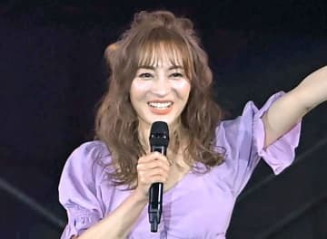 14歳下男性と子連れ再婚の新山千春 最初の結婚相手は「アスリートだった」 23歳で「アスリート妻」のプレッシャー