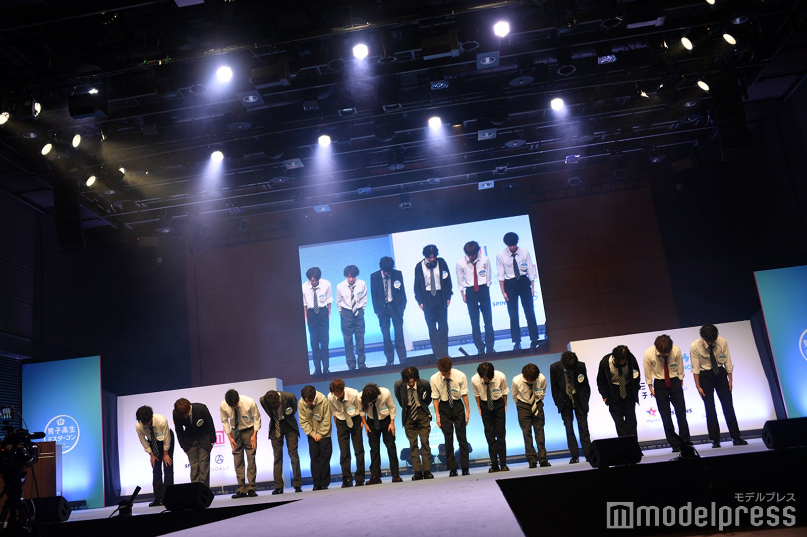 「男子高生ミスターコン2022」ファイナル審査の様子（C）モデルプレス