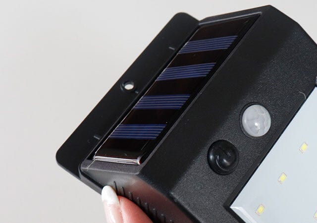 ダイソーで買えるとは 一家に1台つけとけば安心 アレに反応する家電が優秀です モデルプレス ダイソーで買えるとは 一家に1台つけとけば安心 アレに反応する家電が優秀です モデルプレス
