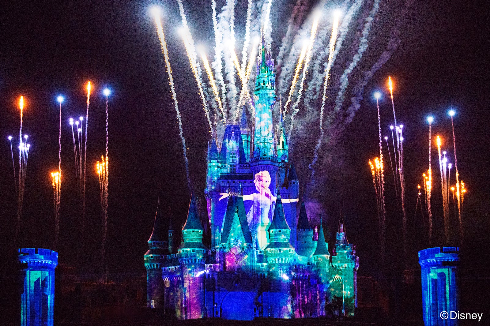 幻想的な冬の魔法にかかっちゃおう♡「フローズン・フォーエバー」