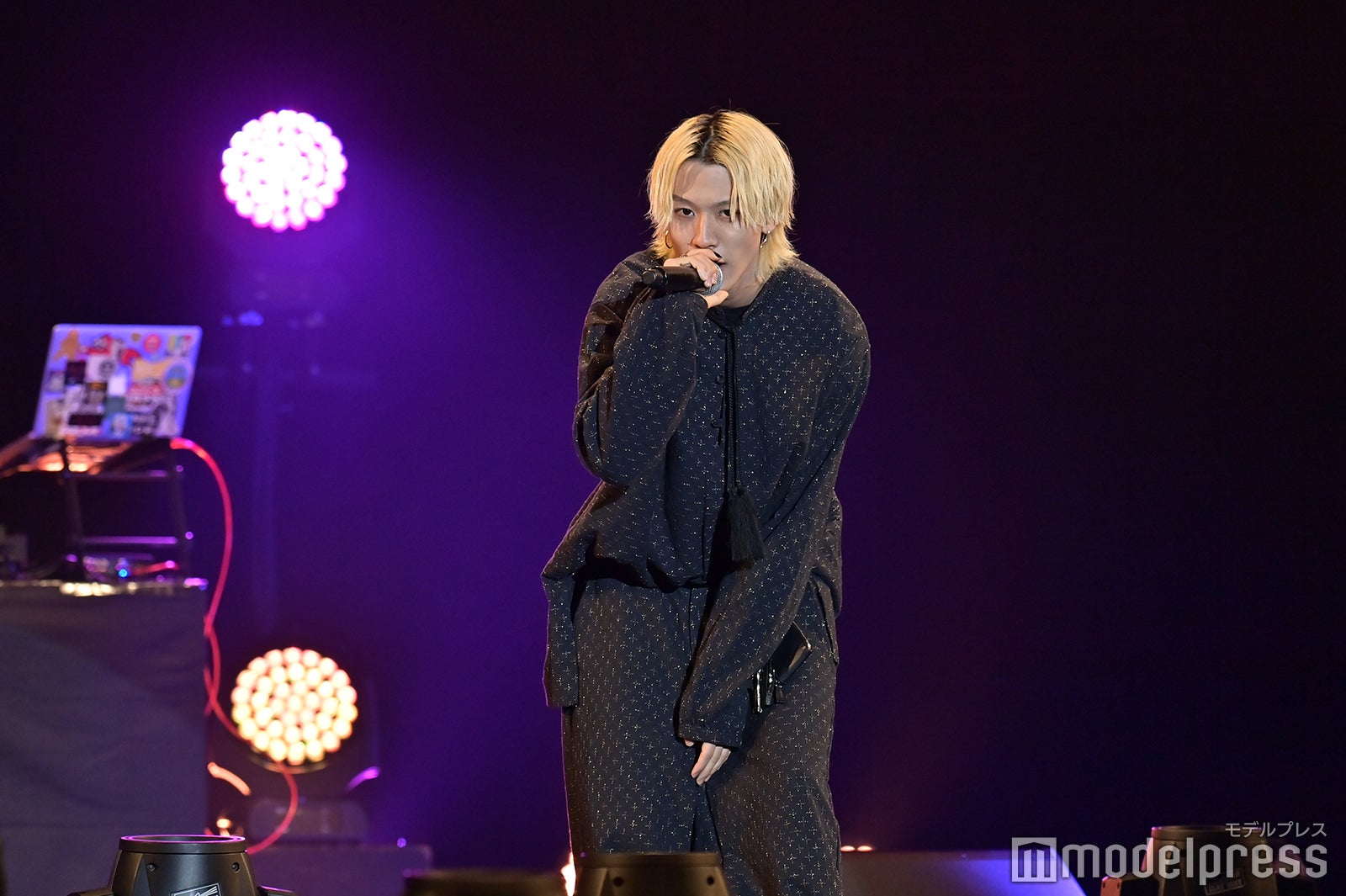 BLOOM VASE （C）モデルプレス