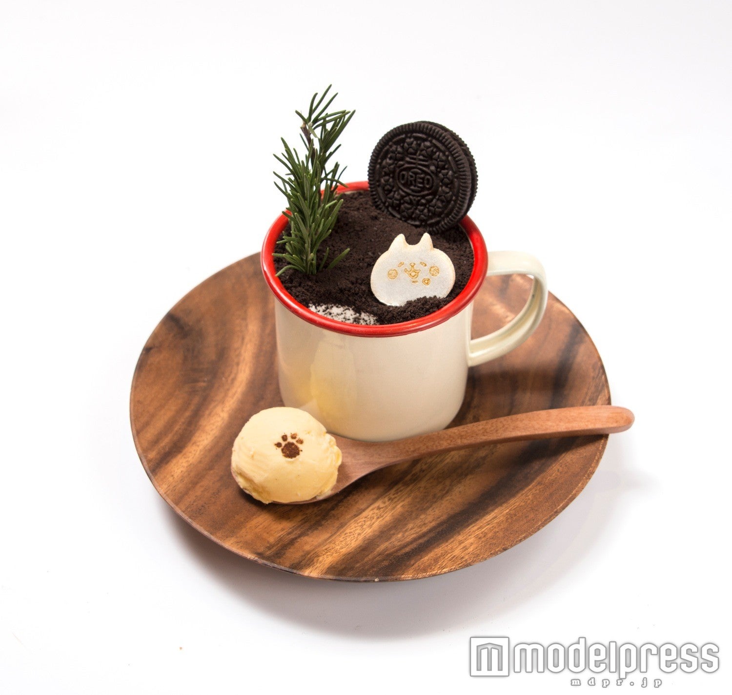 小動物のココアクッキーチーズケーキ￥1280（税抜）（C）kanahei／TXCOM