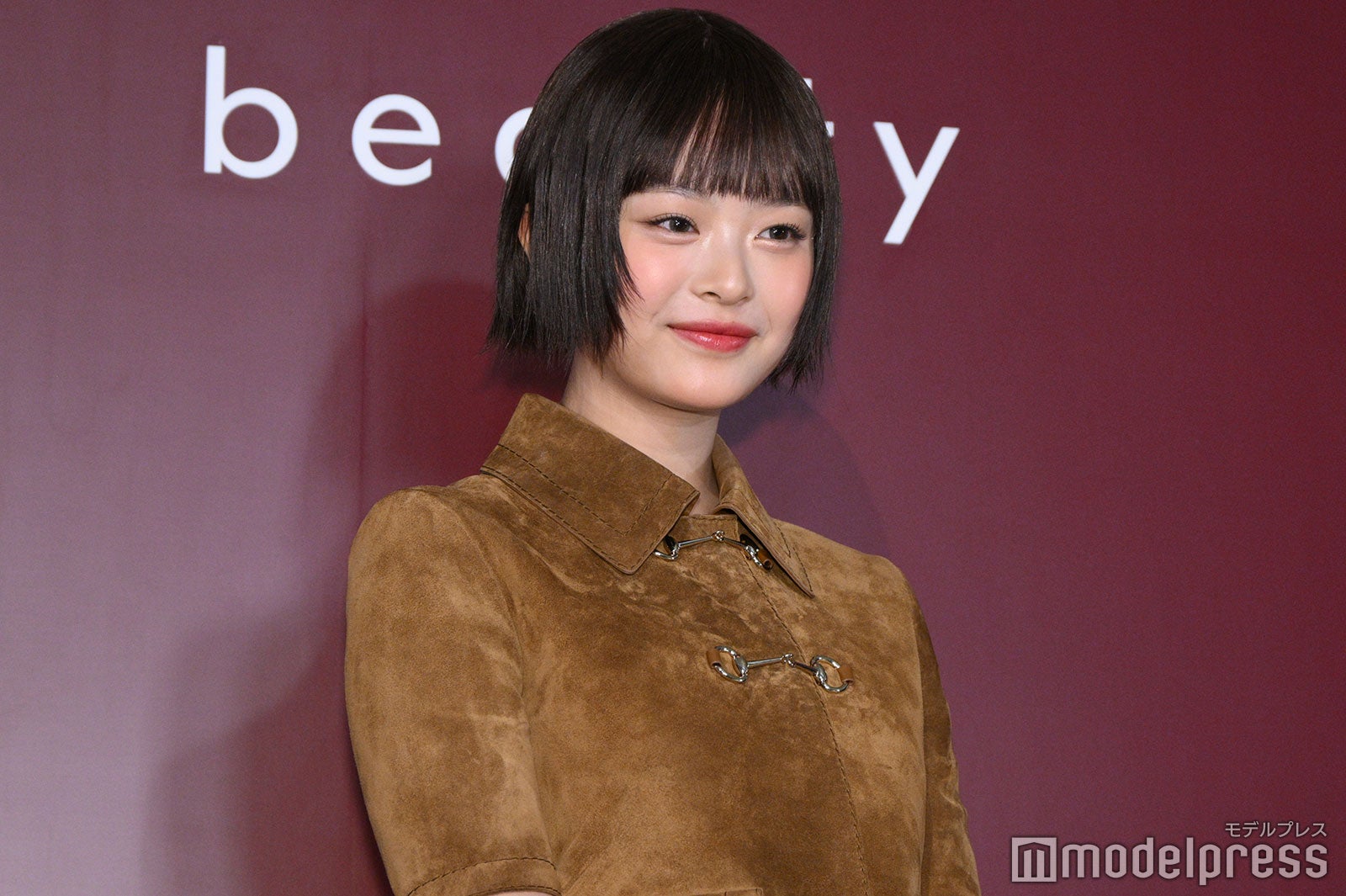 ハニ（C）モデルプレス