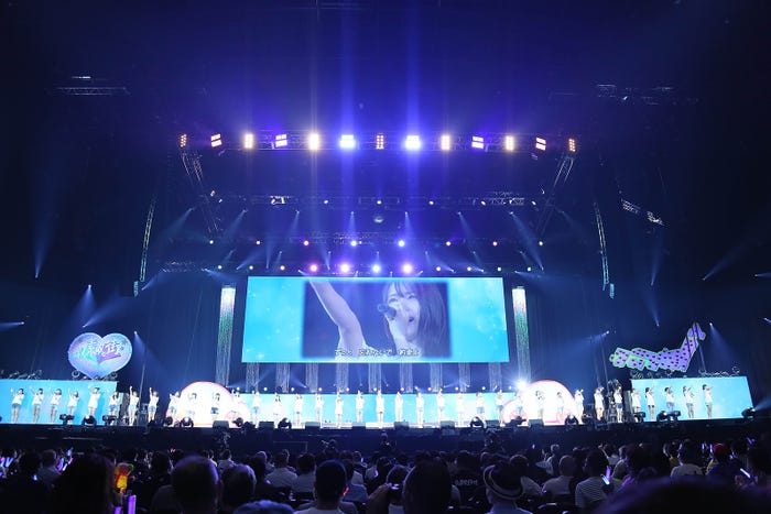 「AKB48チーム8全国ツアー ~47の素敵な街へ~ ファイナル神奈川県公演」(C)AKB48