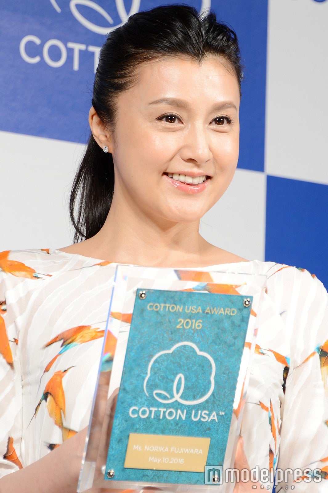 藤原紀香、片岡愛之助と夫婦揃っての快挙　梨園の妻デビュー時期の質問飛ぶ
