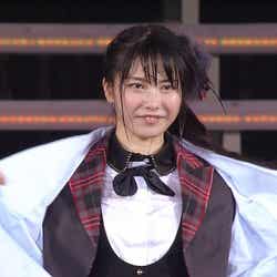 横山由依/「AKBチャレンジ ユーキャン!」新CM「二足のわらじ」篇より