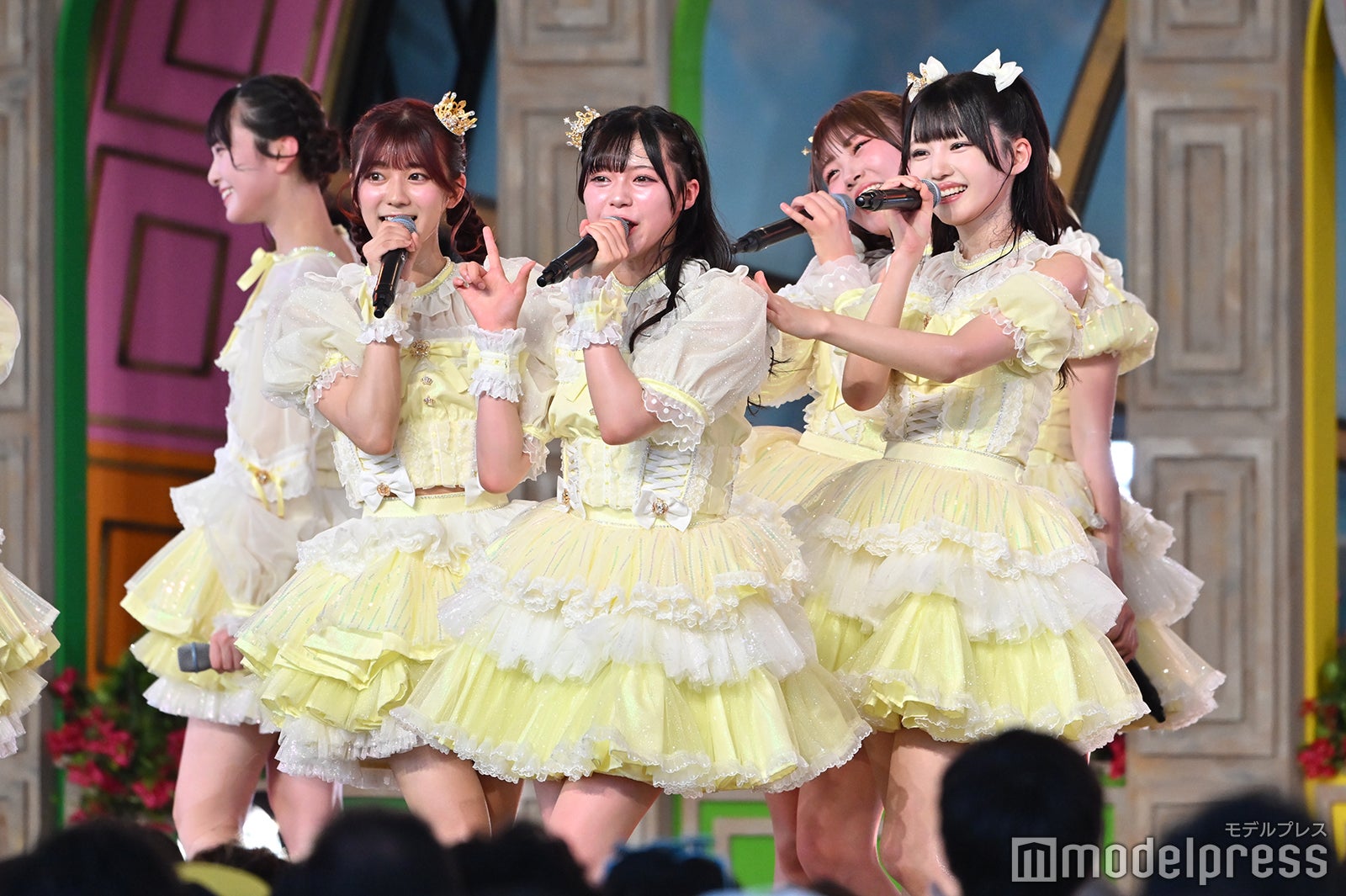 ≒JOY（C）モデルプレス