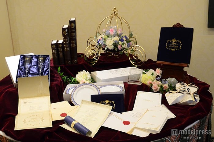 招待状などのオリジナルアイテム展示