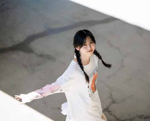 櫻坂46山下瞳月、おさげヘアで透明感溢れる「週刊少年マガジン」表紙登場