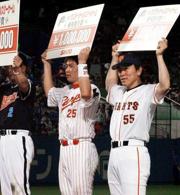 広島・新井監督 新生・松井巨人を大歓迎「球界がすごく盛り上がると思います」 02年球宴“ゴジラ”のオーラ「どこに座っていいのか」