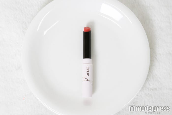 OPERA「シアーリップカラーN 22ナチュラルピンク」(C)モデルプレス