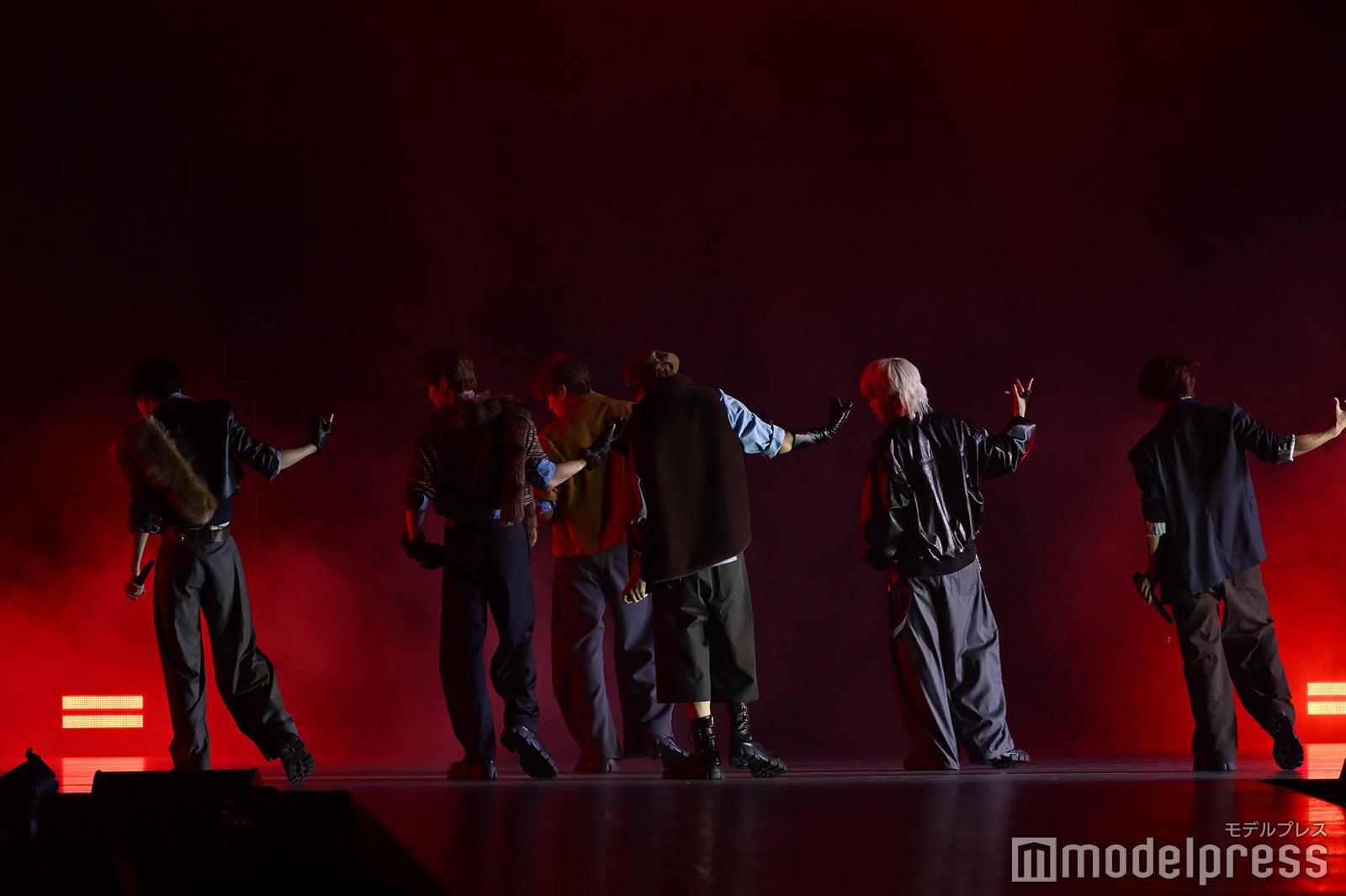 （C）モデルプレス