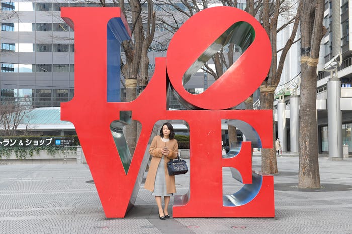 黒川芽以/映画「美人が婚活してみたら」より(提供写真)
