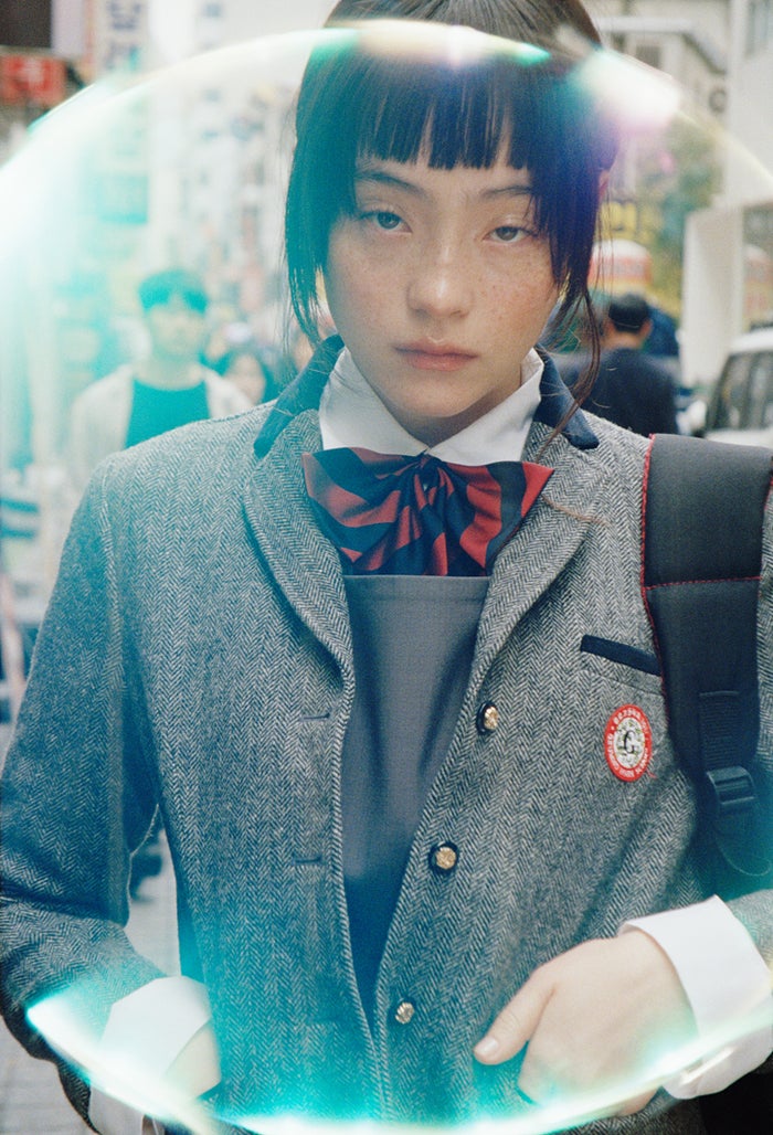 モトーラ世理奈、活動10周年の節目に写真集刊行決定 オール韓国ロケ＆私服でのラフな姿も収録