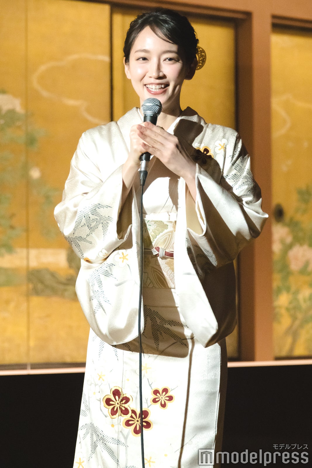 吉岡里帆（C）モデルプレス