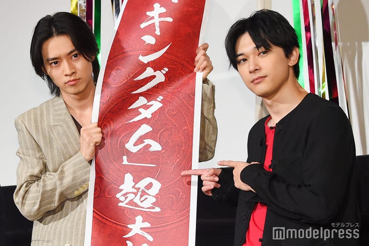 キングダム 100万人動員に山崎賢人 吉沢亮 すげー 左慈役 坂口拓と 死にそうになった アクション秘話を語る モデルプレス キングダム 100万人動員に山崎賢人 吉沢亮 すげー 左慈役 坂口拓と 死にそうになった アクション秘話を語る モデルプレス